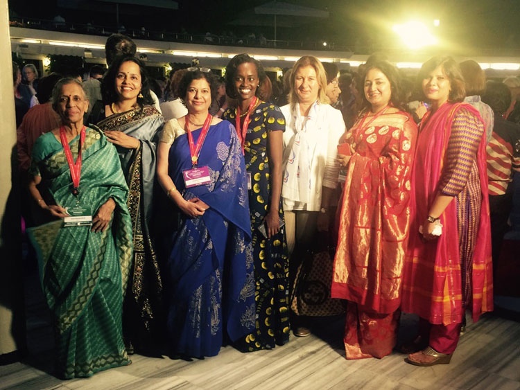 12.AT-the-fellowship-dinner-at-the-pool-side